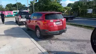 El conductor aseguró que había comprado la camioneta y que desconoció sí tenía alerta de robo