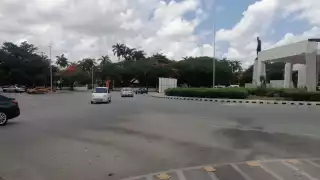 Los maestros dejaron la Segey para protestar en una de las avenidas más transitadas de la ciudad Mérida