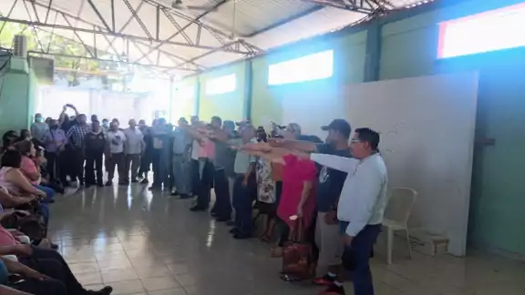 La elección estuvo cerrada, ya que el segundo lugar tuvo 60 votos y el tercero 57 La elección estuvo cerrada, ya que el segundo lugar tuvo 60 votos y el tercero 57