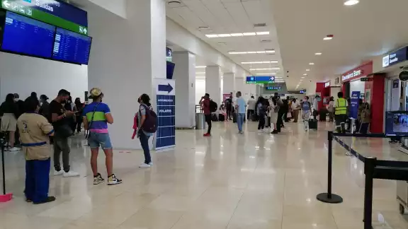 Los vuelos han despegado con normalidad este domingo Los vuelos han despegado con normalidad este domingo