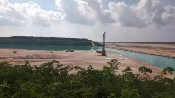 Legacy Vulcan Company exige mil 569 millones de dólares como compensación al Gobierno de México por la no renovación de sus permisos en Playa del Carmen Legacy Vulcan Company exige mil 569 millones de dólares como compensación al Gobierno de México por la no renovación de sus permisos en Playa del Carmen