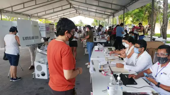 Las elecciones de este 6 de junio fueron considerados como los más grandes en México Las elecciones de este 6 de junio fueron considerados como los más grandes en México