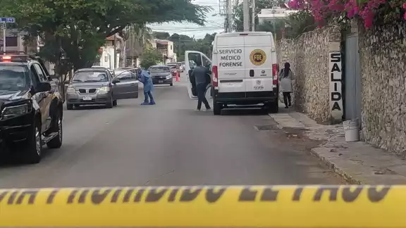 El total de muertes por suicido en Yucatán ha sido 24 son hombres y 8 mujeres El total de muertes por suicido en Yucatán ha sido 24 son hombres y 8 mujeres