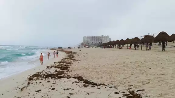 Se espera una temperatura máxima de 33 °C en Cancún Se espera una temperatura máxima de 33 °C en Cancún