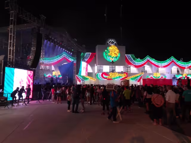 Así luce el Parque de Cancún previo al Grito de Independencia