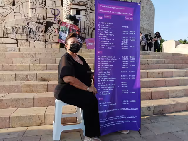 Las mujeres se manifiestan en Mérida