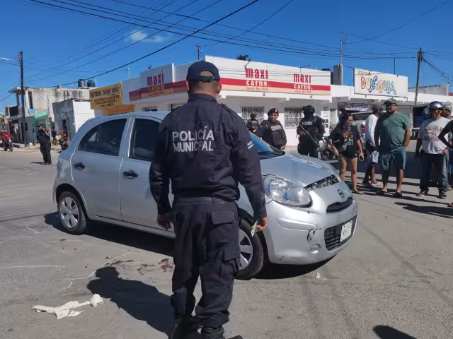 La mujer fue detenida para hacerse cargo de los daños