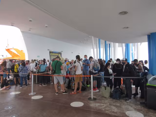 De acuerdo a personal de las navieras que brindan dicho servicio, esperan que a partir del 30 de diciembre se tenga un incremento