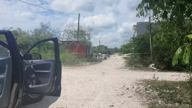 El área fue acordonada en espera del levantamiento del cuerpo