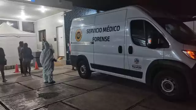 Al ver lo ocurrido, los compañeros del joven lo llevaron al hospital más cercano, pero ya había muerto