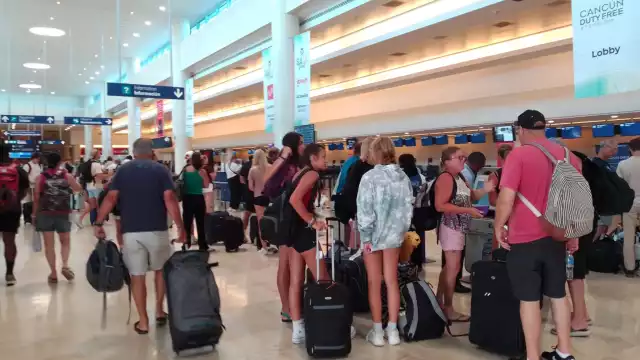 Los retrasos son hacia Toronto, Bogotá y Orlando