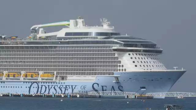 El transatlántico de la Royal Caribbean arribó a la Terminal SSA México de Cozumel esta mañana