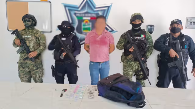 El sujeto fue puesto a disposición de la FGE. Foto: Cortesía