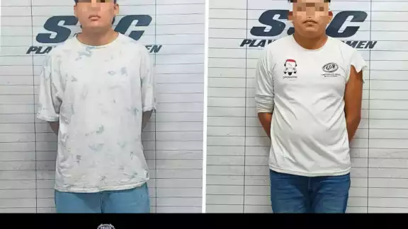 Los dos detenidos fueron presentados por la SSC de Playa del Carmen.