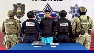 Detienen en Cancún a Diego Armando "N", por presuntos delitos contra la salud