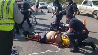 Al lugar fue acordonado mientras ayudaban al hombre herido