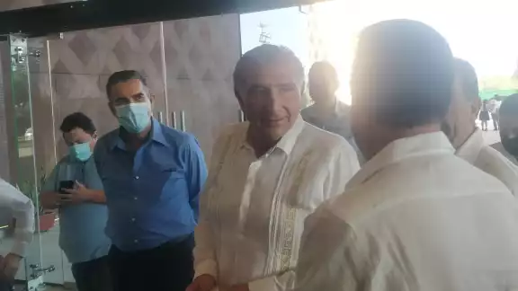 Adán Augusto López llegó a Mérida este jueves Adán Augusto López llegó a Mérida este jueves