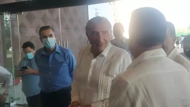 Adán Augusto López llegó a Mérida este jueves