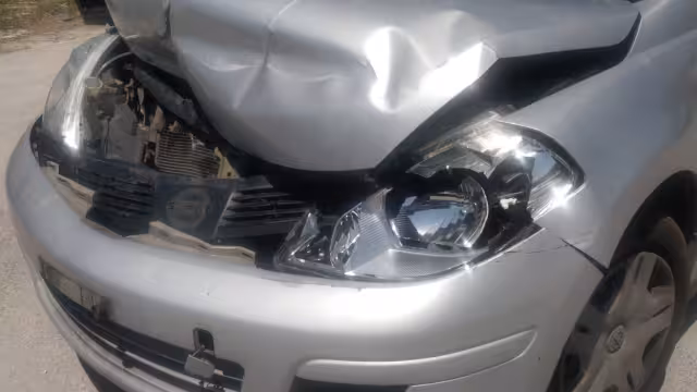 Uno de los ocho vehículos afectados en la carambola