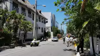 Hace un año igual se dio registró un incendio de palapas sobre el malecón de la isla