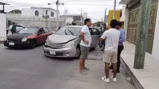 No respetó el alto y provocó accidente en la calle 70