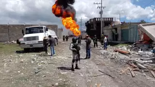 No reportan muertos ni heridos tras explosión en ducto de Pemex en Amozoc