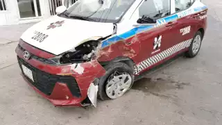 Accidente en la 10 de Julio genera caos vehicular por minutos