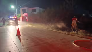 Vecinos y autoridades logran contener siniestro en predio de Edzna