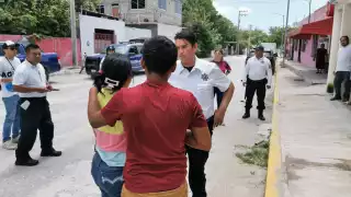 Menor vuelve entre lágrimas a su hogar; su hermana se niega a regresar