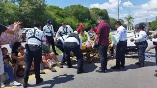 Cuerpos de rescate llegaron para brindar atención a los lesionados