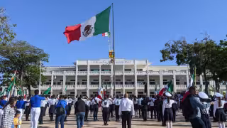 Conmemoran el Día de la Bandera en la Explanada de Chetumal: EN VIVO