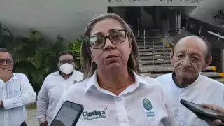 La alcaldesa de Seybaplaya, Cinthya Velázquez Rivera, recalcó que el puerto es de los más producctivos de Campeche