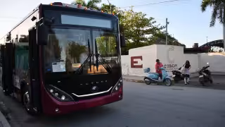 Inició fase de prueba de nuevo servicio de transporte estudiantil en Champotón.