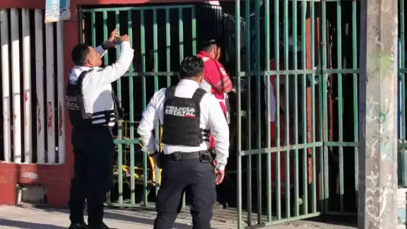 La víctima presentaba problemas de alcoholismo y síntomas de abstinencia