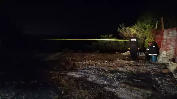 El hijo le asestó varios navajazos al agresor hasta privarlo de la vida