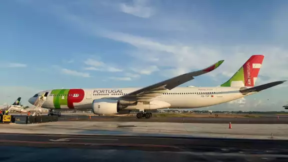 Las inclemencias del Frente Frío número 7 ocasionó que el avión de Portugal aterrizara de emergencia en Mérida