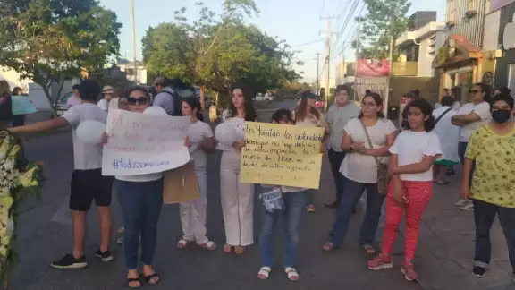 Activistas e investigadores afirman que detrás de la mendicidad hay explotación infantil en Yucatán Activistas e investigadores afirman que detrás de la mendicidad hay explotación infantil en Yucatán