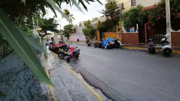 Los pobladores se han manifestado con anterioridad ante las oficinas de la CFE en Isla Mujeres por los cortes de luz Los pobladores se han manifestado con anterioridad ante las oficinas de la CFE en Isla Mujeres por los cortes de luz