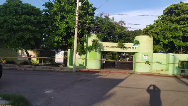 El cuerpo fue hallado dentro de la Secundaria Número 8 de Mérida