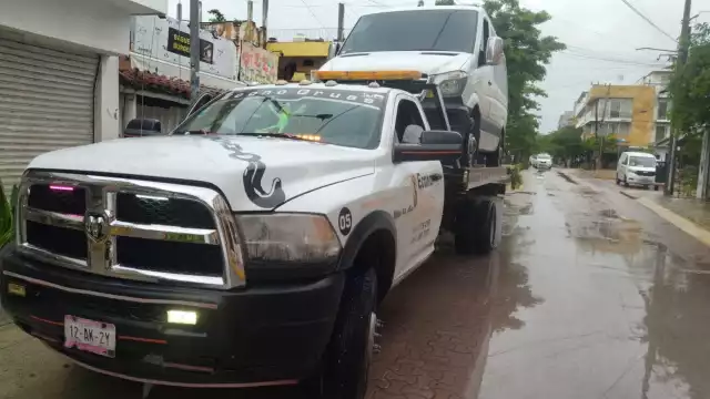 El Cabildo reprobó la intromisión a la labor municipal y podría acusar inconstitucionalidad