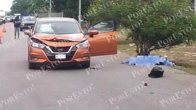 El cuerpo de la mujer quedó tendido a un costado de la cinta asfaltica