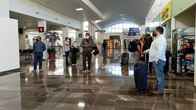 El aeropuerto de Campeche se mantiene sin inconvenientes por el nuevo horario