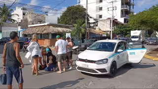 Turista es atropellado por taxi en la colonia Zazil-Há, en Playa del Carmen