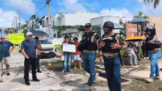 Fiscalía acude a Colinas del Sur, Campeche, por orden judicial; Ayuntamiento no se presenta y frena diligencia