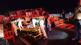 Tres lesionados, uno de gravedad, dejó una volcadura por pavimento mojado en Campeche