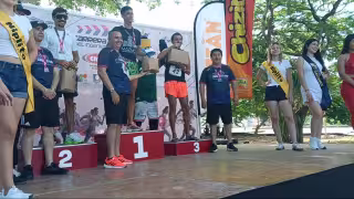 Ernesto Sánchez y Abigail Cabrera conquistan la Carrera del Día del Ingeniero en Mérida
