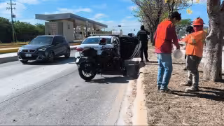 Motociclista choca contra patrulla en avenida Héroe de Nacozari, Campeche