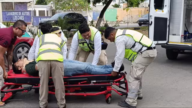 Conductor huye tras accidente en avenida Concordia