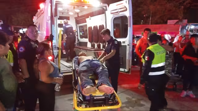 Accidente en fiesta taurina deja a vaquero lesionado tras caída de caballo