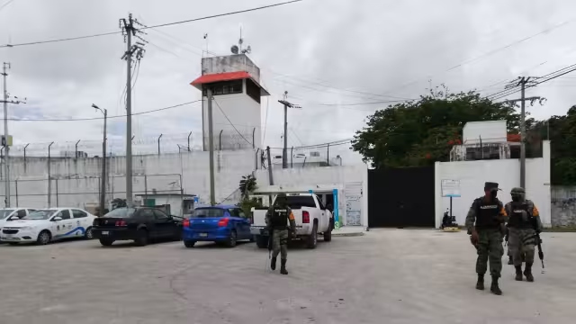 La mujer deberá de permanecer en prisión preventiva
